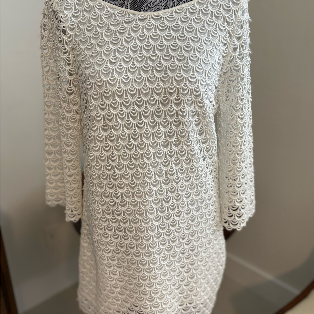 Elegant White Lace Dress
